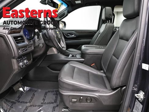 Used 2022 Chevrolet Tahoe LT w/ Luxury Package image 14