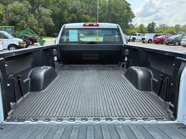 Used 2025 Chevrolet Silverado 1500 W/T RWD image 37