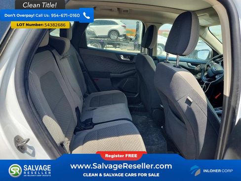 Used 2020 Ford Escape SE FWD image 15