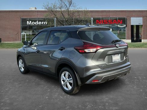 New 2025 Nissan Kicks S image 2