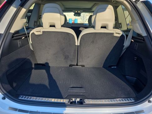 New 2026 Volvo XC90 T8 Ultra image 21