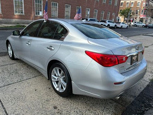 Used 2017 INFINITI Q50 Signature Edition w/ All Weather Package (L93) AWD/4WD image 5