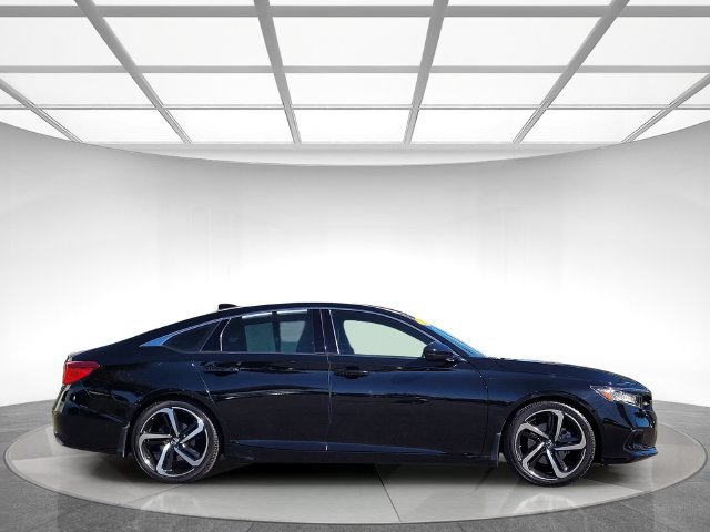 Used 2022 Honda Accord Sport image 3