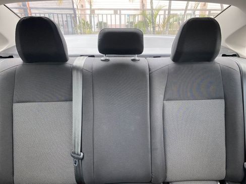 Used 2020 Volkswagen Jetta S w/ Driver Assistance Package image 18