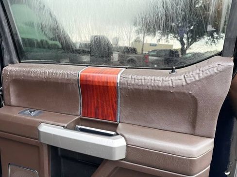 Used 2017 Ford F250 King Ranch w/ King Ranch Ultimate Package AWD/4WD image 10