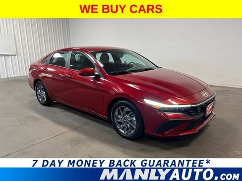 Used 2024 Hyundai Elantra SEL FWD image 1