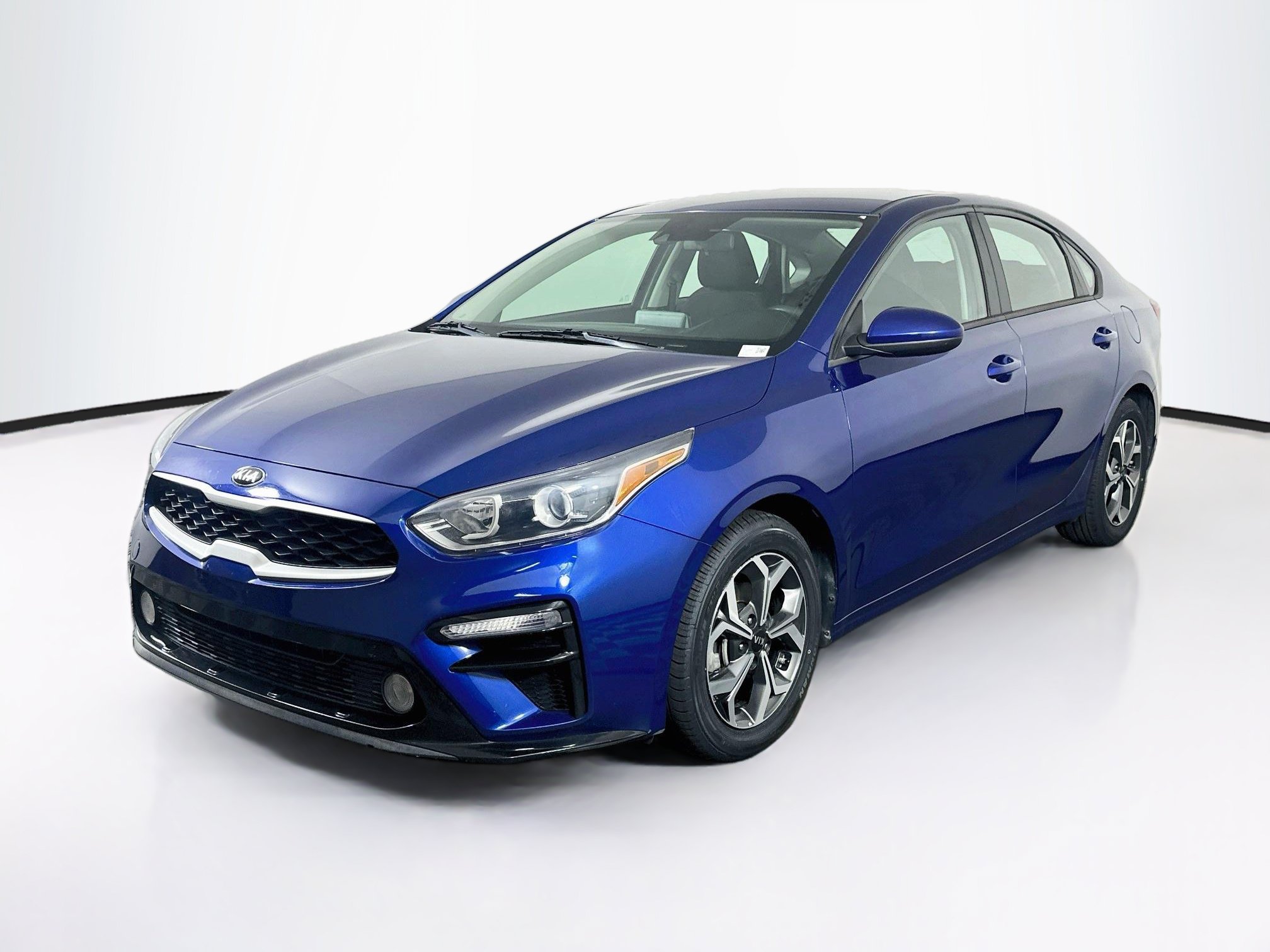 Used 2021 Kia Forte LXS FWD image 3