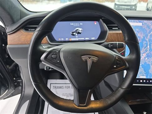 Used 2020 Tesla Model S Long Range Plus image 14