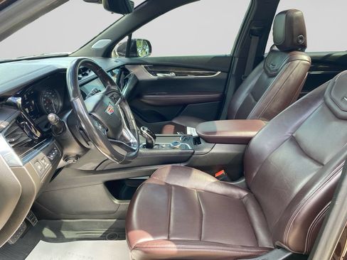 Certified 2020 Cadillac XT6 Premium Luxury AWD/4WD image 21