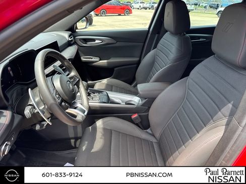 Used 2024 Dodge Hornet R/T AWD/4WD image 18