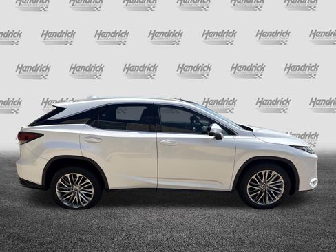 Used 2022 Lexus RX 450h AWD w/ Luxury Package image 11