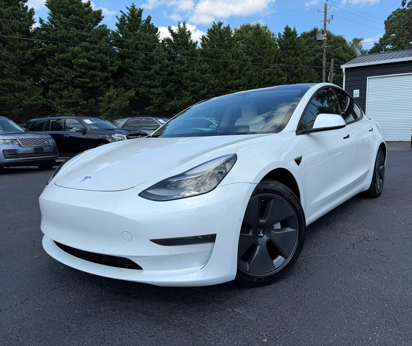 Used 2021 Tesla Model 3 Standard Range Plus RWD image 1