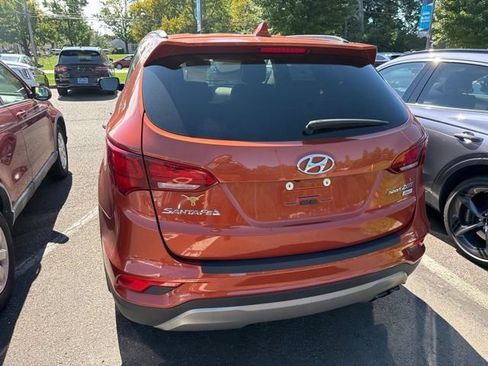 Used 2017 Hyundai Santa Fe Sport 2.0T AWD/4WD image 9