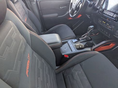 Used 2022 Nissan Frontier Pro-X RWD image 13