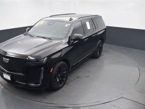 Used 2022 Cadillac Escalade Sport Platinum w/ LPO, ONYX Package AWD/4WD image 43