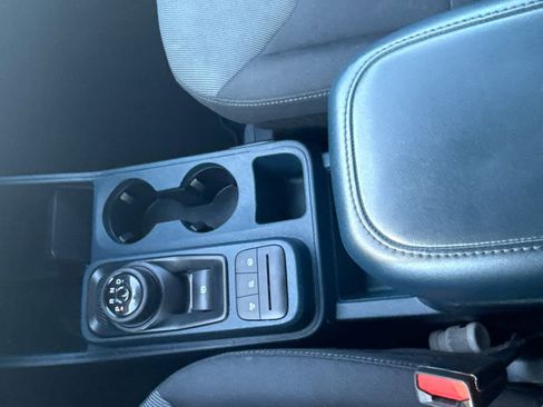 Used 2022 Ford Maverick XL image 29