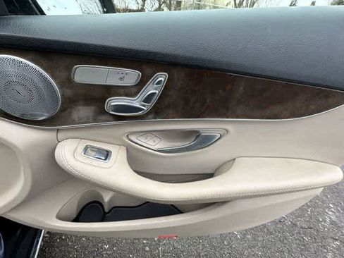 Used 2017 Mercedes-Benz C 300 C 300 image 23