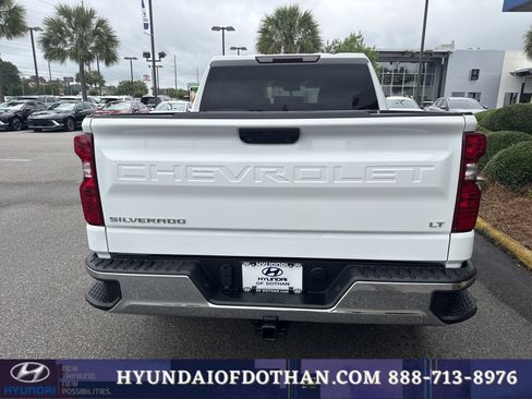 Used 2025 Chevrolet Silverado 1500 LT RWD image 3