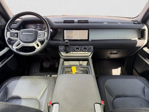 Used 2022 Land Rover Defender 110 X-Dynamic SE AWD/4WD image 13