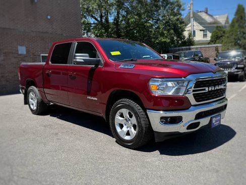 Used 2022 RAM 1500 Big Horn AWD/4WD image 3