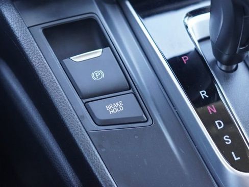 Used 2019 Honda CR-V Touring image 22