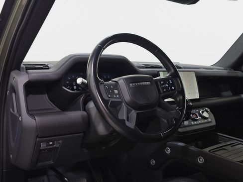 Used 2022 Land Rover Defender 90 X-Dynamic HSE image 18