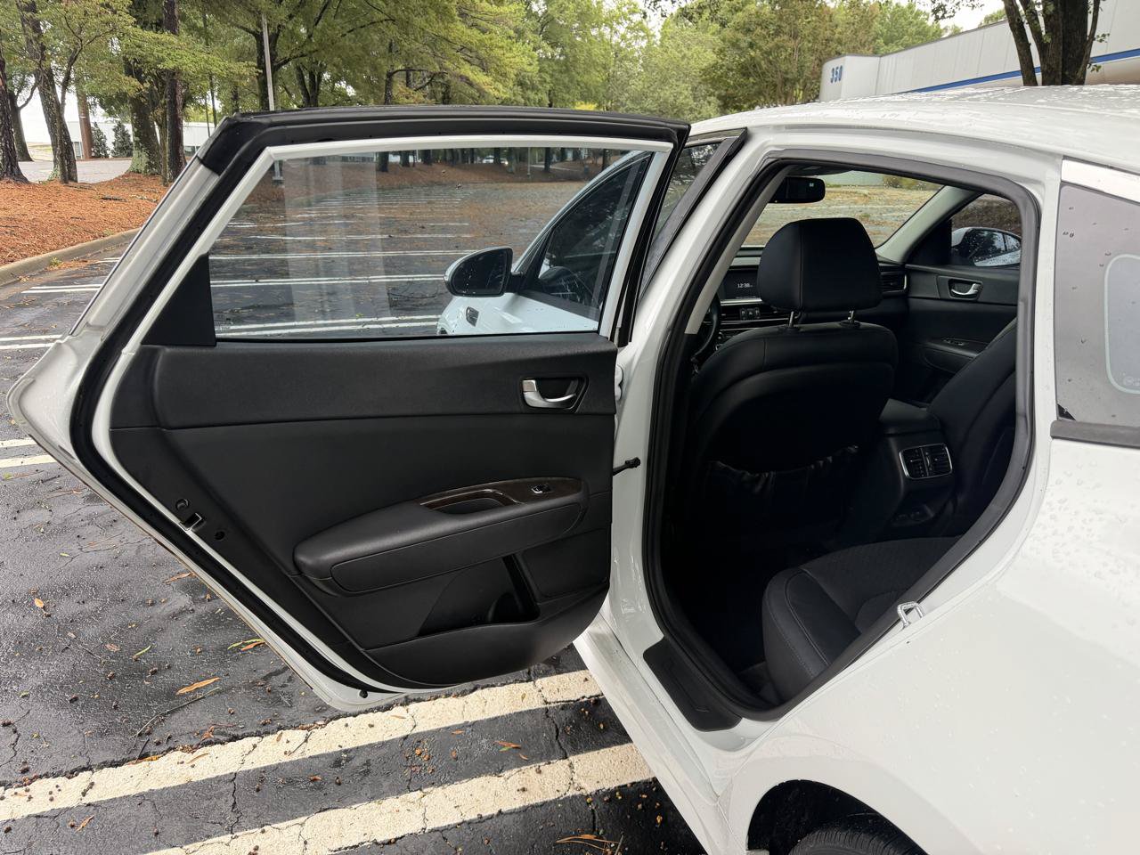 Used 2018 Kia Optima EX FWD image 12