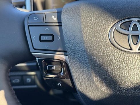 New 2026 Toyota Camry XLE image 15