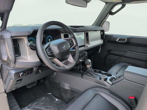 New 2026 Ford Bronco Outer Banks AWD/4WD image 8
