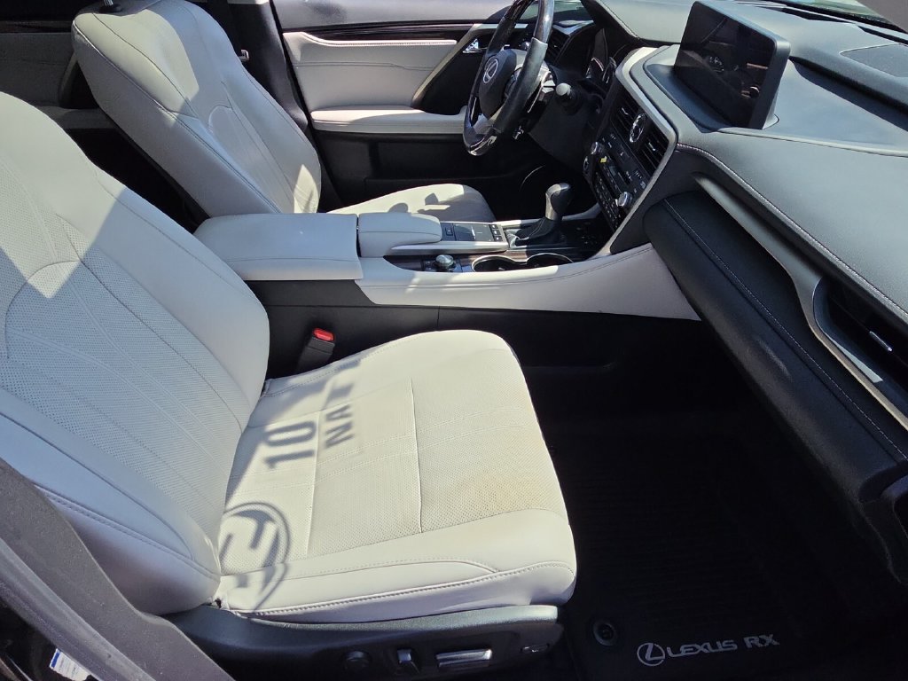 Used 2022 Lexus RX 450h AWD w/ Luxury Package image 19