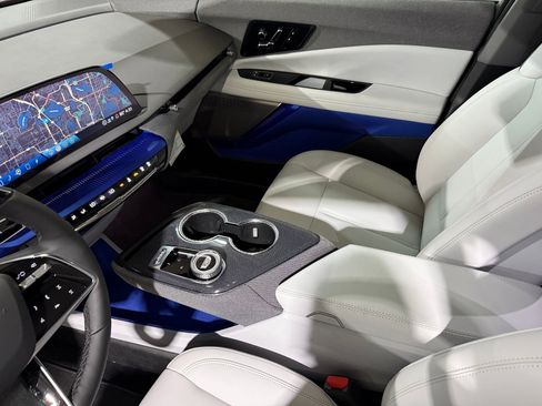New 2026 Cadillac Optiq Sport 1 AWD/4WD image 36