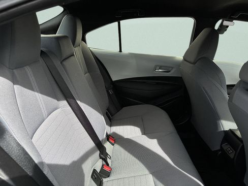 Used 2025 Toyota Corolla SE w/ Convenience Package image 24