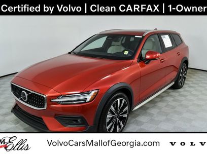 Certified 2024 Volvo V60 B5 Cross Country Ultimate