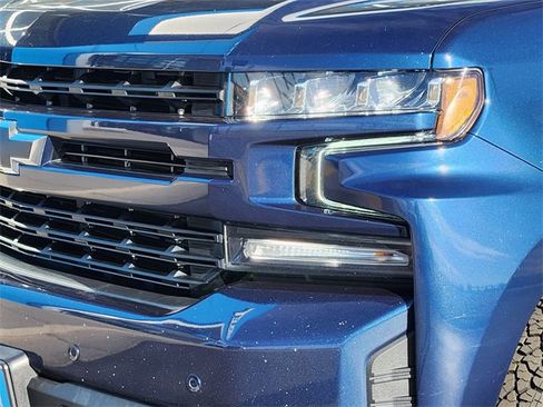 Used 2021 Chevrolet Silverado 1500 RST image 10