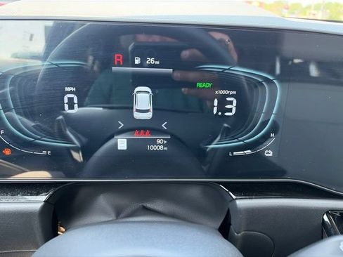 Certified 2025 Kia Niro EX Touring FWD image 12
