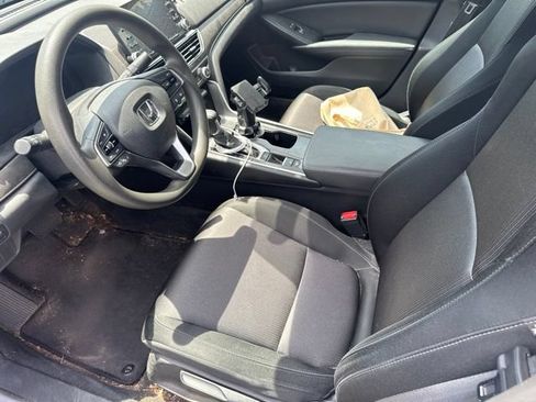 Used 2019 Honda Accord LX image 8