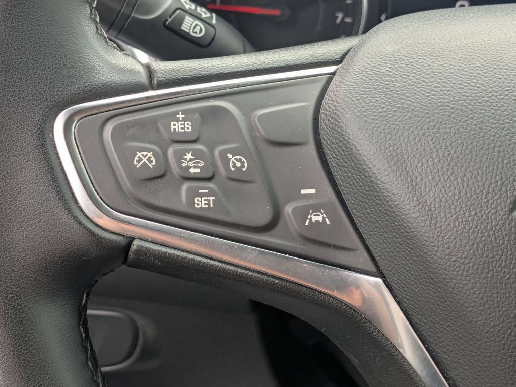 Used 2024 Chevrolet Equinox LT AWD/4WD image 18
