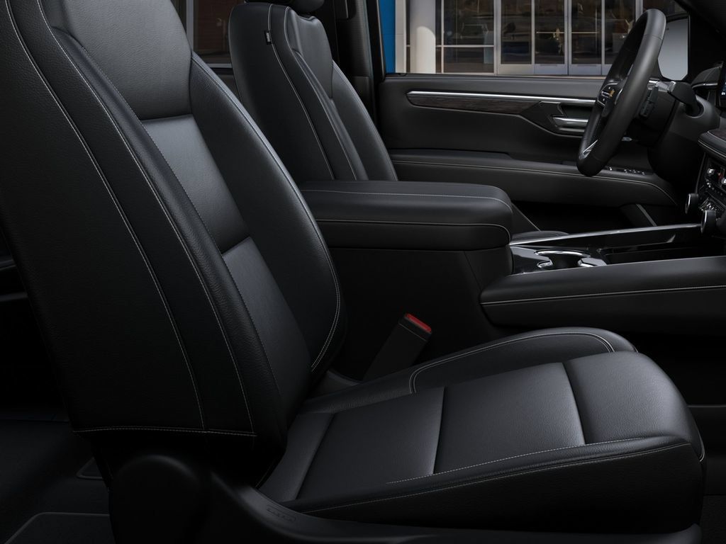 New 2027 Chevrolet Suburban LT w/ Comfort Package RWD image 8