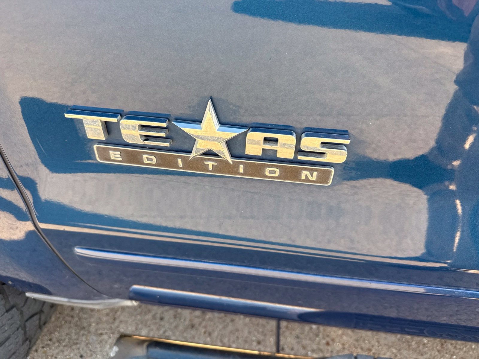 Used 2018 Chevrolet Silverado 1500 LT w/ Texas Edition AWD/4WD image 14