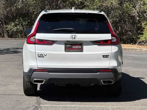 Used 2026 Honda CR-V Sport Touring image 6