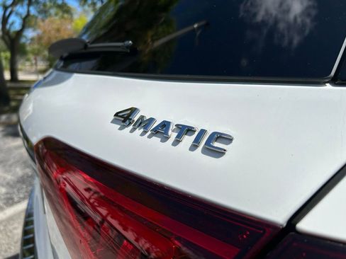 Used 2022 Mercedes-Benz GLE 350 4MATIC w/ Premium Package image 52
