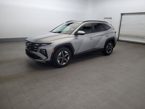 Used 2025 Hyundai Tucson SEL FWD image 2