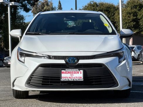 Certified 2024 Toyota Corolla LE image 8