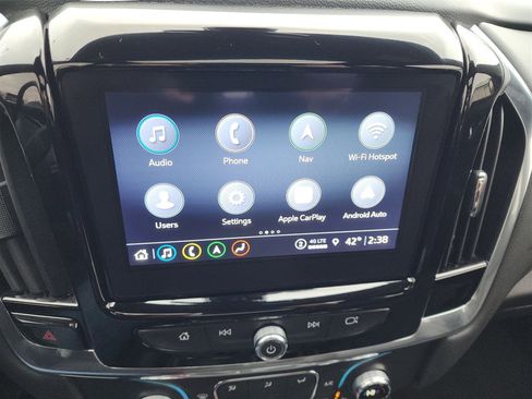 Used 2023 Chevrolet Traverse RS image 14