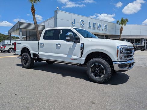 New 2026 Ford F250 King Ranch w/ Tremor Off-Road Package AWD/4WD image 2