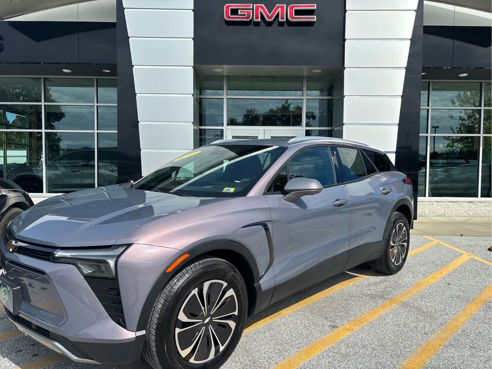 Certified 2024 Chevrolet Blazer EV LT AWD/4WD image 1