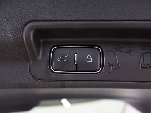 Used 2025 Ford Explorer Active w/ Active Comfort Package AWD/4WD image 54