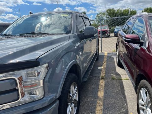 Used 2019 Ford F150 Lariat w/ Equipment Group 502A Luxury AWD/4WD image 6
