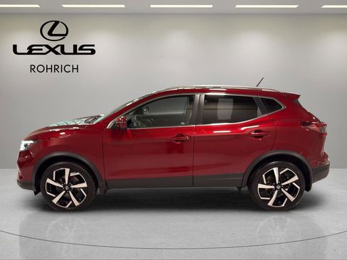 Used 2022 Nissan Rogue Sport SL w/ Premium Package AWD/4WD image 9
