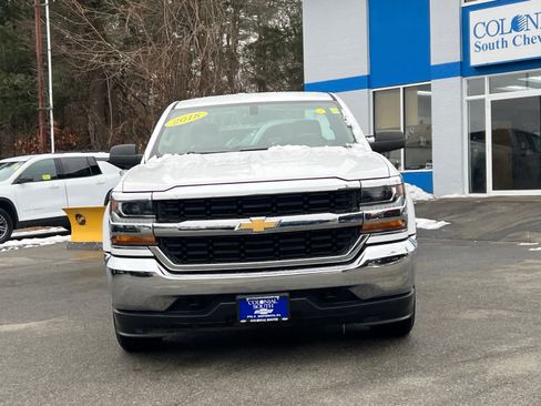 Used 2018 Chevrolet Silverado 1500 W/T w/ Trailering Package image 10